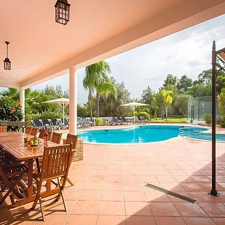 Carvoeiro Sleeps 14 Pool Air Con Wifi *